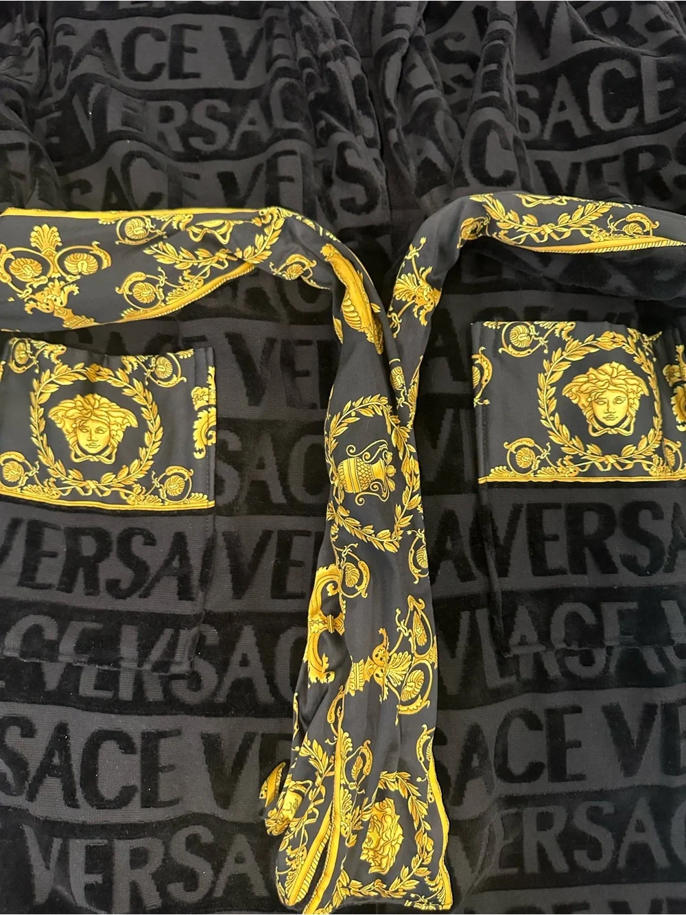 Versace Black and Gold Baroque Logo Kimono Robe - Picture 3 of 7